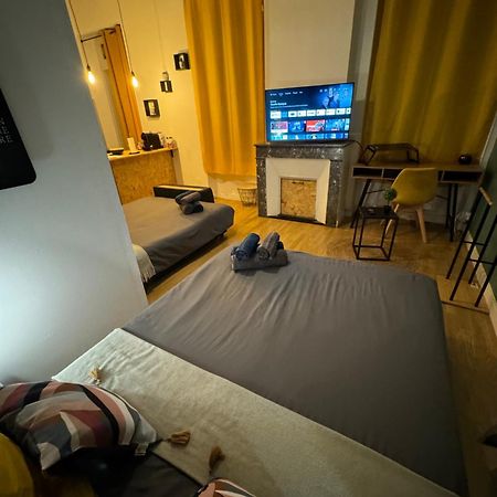 Charmant Appartement Climatise Aux Pieds De La Cite Carcassonne Ngoại thất bức ảnh