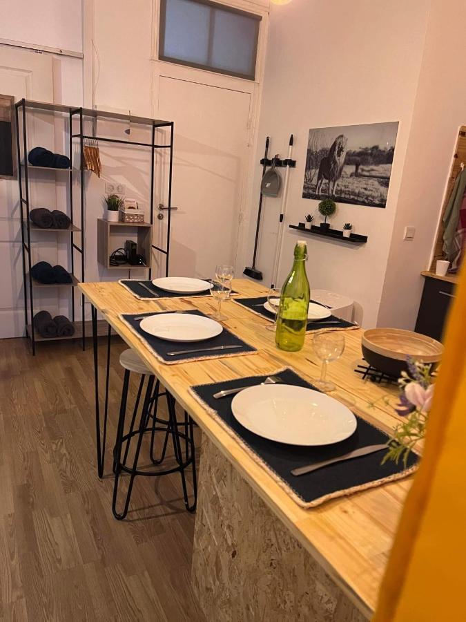 Charmant Appartement Climatise Aux Pieds De La Cite Carcassonne Ngoại thất bức ảnh