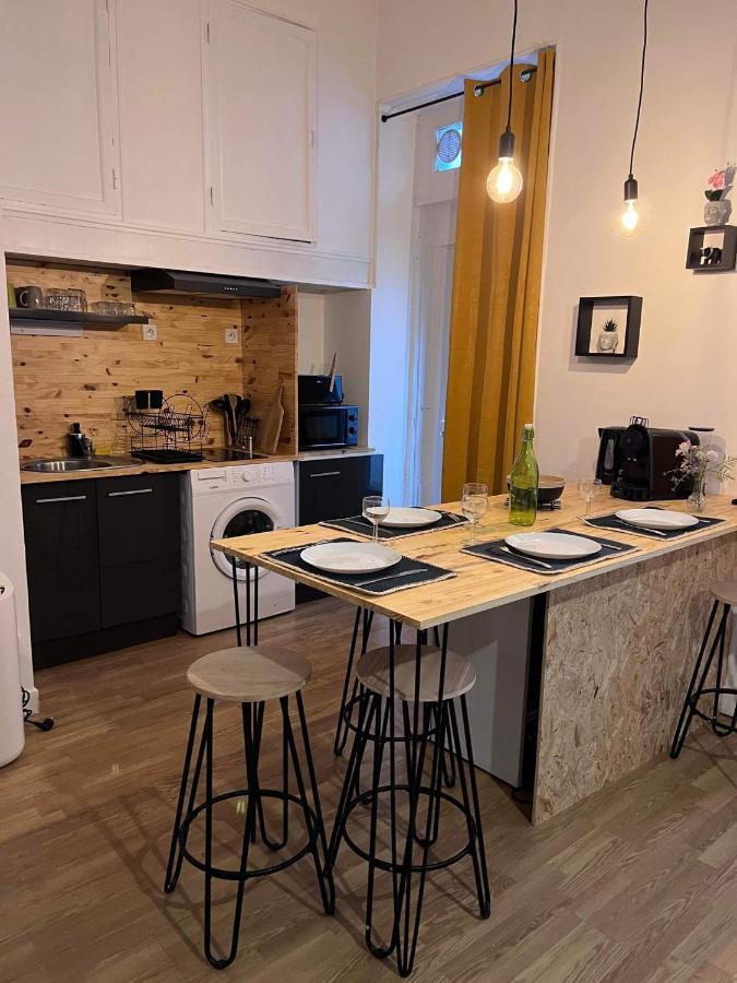 Charmant Appartement Climatise Aux Pieds De La Cite Carcassonne Ngoại thất bức ảnh